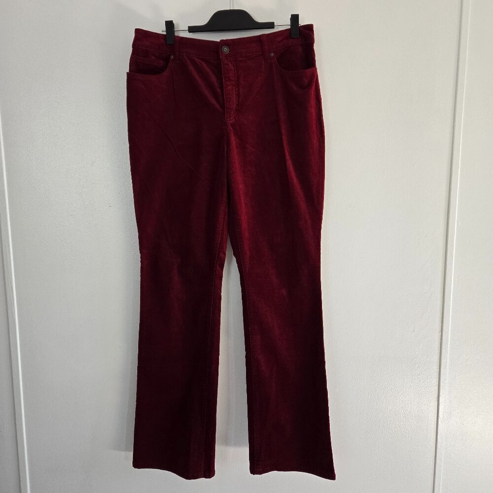 Ladies St. John's Bay Ruby Red Corduroy Bootcut Pants (18T)